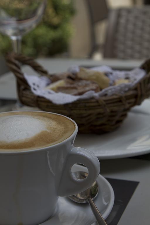 Locanda Spirito Divino Беваня Екстериор снимка